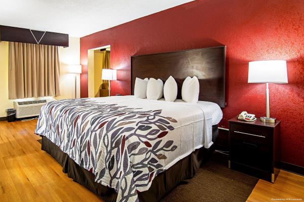 Hotel SC Red Roof Suites Greenwood